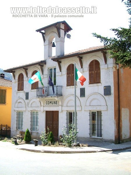 ROCCHETTA DI VARA - Il palazzo comunale