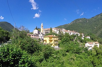 SESTA GODANO - Panorama della frazione Chiusola