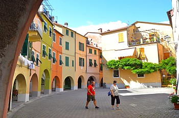 VARESE LIGURE - Scorcio di Piazza Fieschi