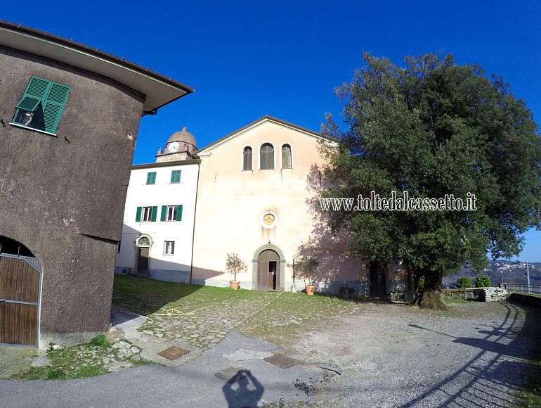 PIEVE DI ZIGNAGO - La Chiesa di San Pietro Apostolo