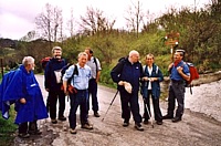 VIA FRANCIGENA 2005 di Radio 3 Rai - Il gruppo partecipante nei pressi di Fornoli