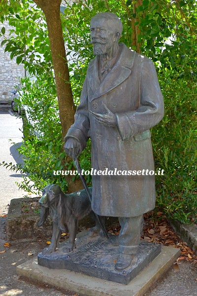 MOCRONE (Comune di Villafranca) - Monumento dedicato a Alberico Benedicenti