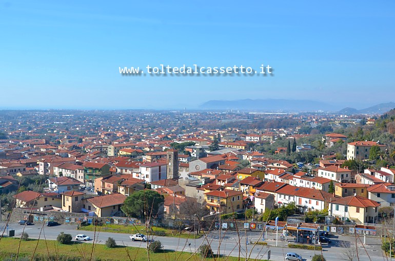 MONTIGNOSO - Panorama della frazione Capanne