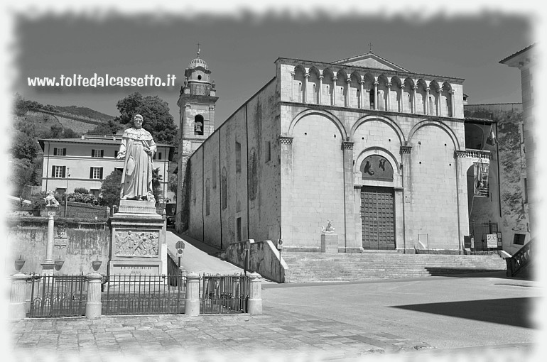 PIETRASANTA - Monumento a Leopoldo II e Chiesa di Sant'Agostino