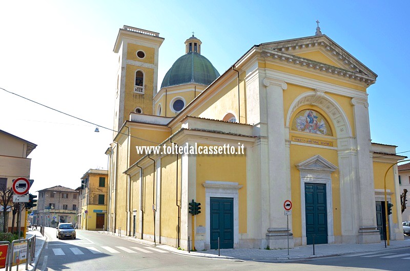 QUERCETA (frazione di Seravezza) - Chiesa di Nostra Signora di Loreto