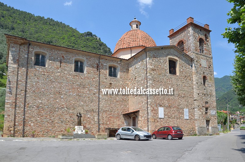VALDICASTELLO CARDUCCI - Chiesa di Santa Maria Assunta e San Giuseppe