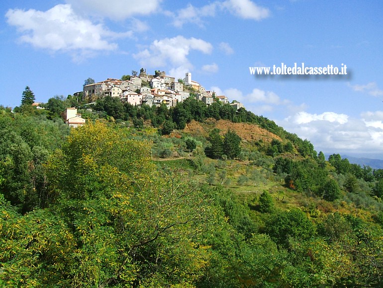 BIBOLA (comune di Aulla) - Panorama dal sentiero della Via Francigena
