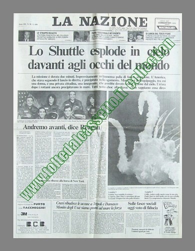 LA NAZIONE del 29 gennaio 1986 - Lo Shuttle Challenger esplode in cielo davanti agli occhi del mondo. La missione è durata solo due minuti. Reagan dice: "Andremo avanti"...