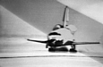 14 Aprile 1981 - Lo Space Shuttle Columbia in fase di atterraggio dopo il suo primo volo orbitale
