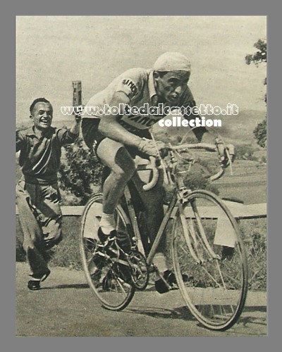 Fotografia di SERSE COPPI in sella durante una gara