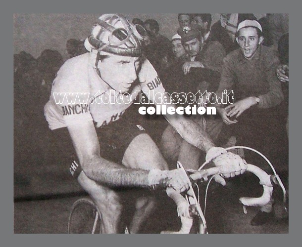 FAUSTO COPPI impegnato in salita al Giro d'Italia 1947