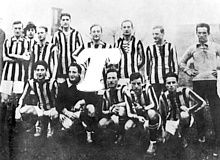 La formazione base dell'Internazionale 1919-'20 che vinse il suo secondo scudetto