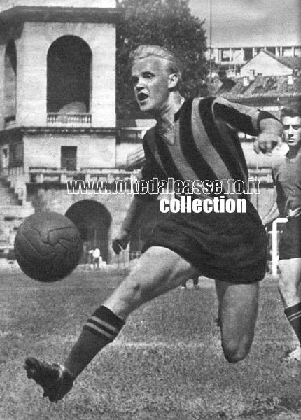 KARL LENNART (NACKA) SKOGLUND - Formidabile attaccante svedese dell'Inter anni '50-'60